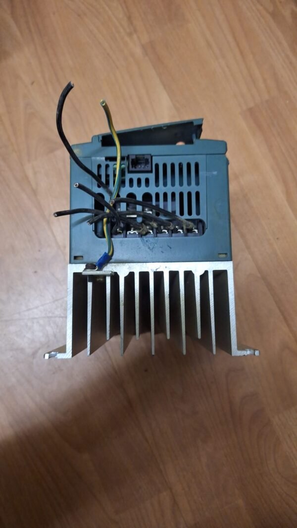 Reliance Electric SP120 AC DRIVE Model S12 - Y07P1LK (4) Reliance Electric SP120 AC Drive (Model S12-Y07P1LK)